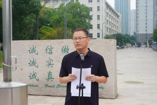 DSC04272.jpg DSC04272.jpg