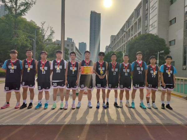 1冠军 高二6班.jpg